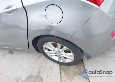 2013 Hyundai Elantra Gt from USA, damaged, VIN KMHD35LE7DU119218